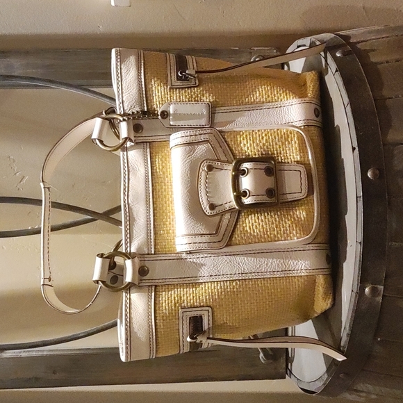 EUC Vintage Coach Purse - Picture 1 of 2